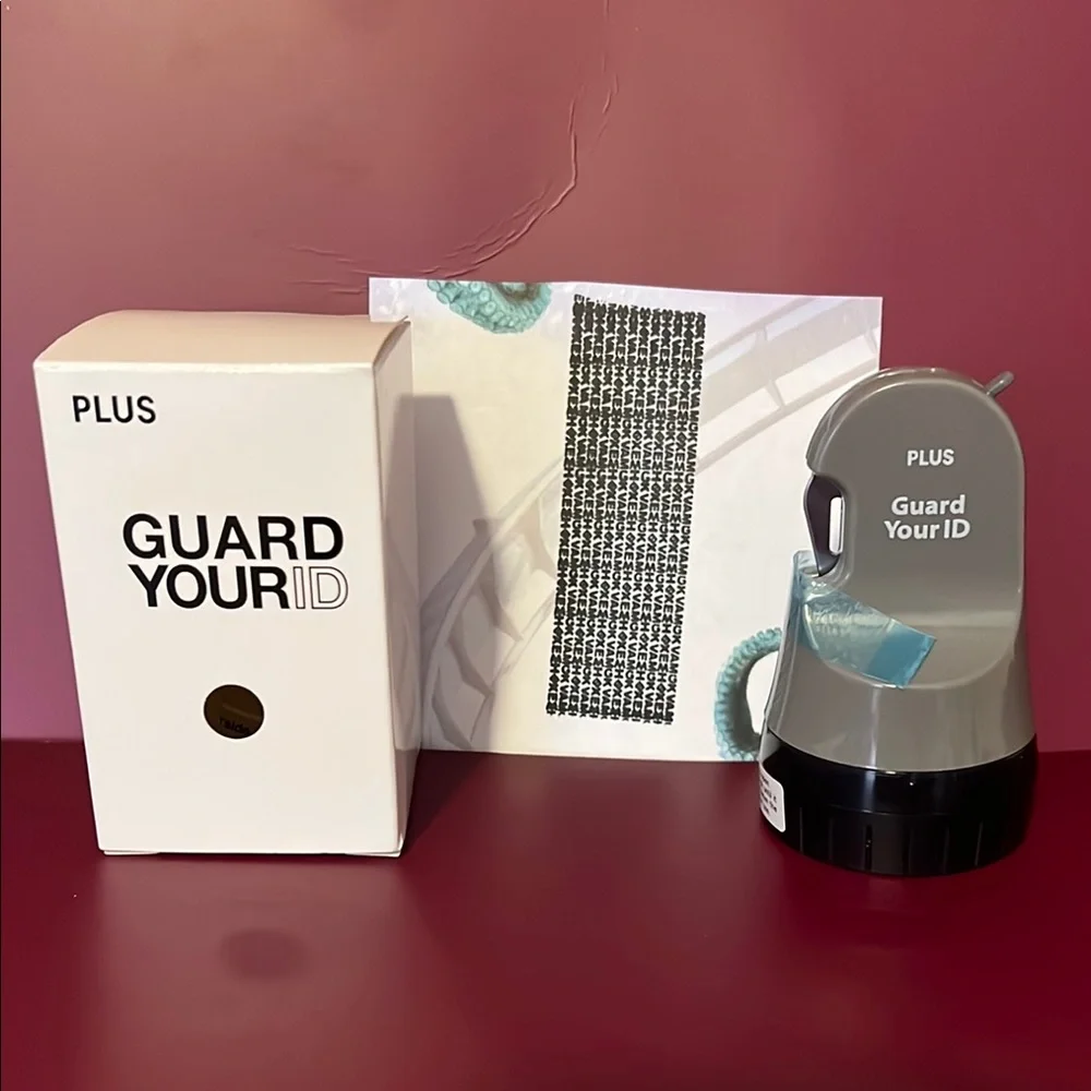 PLUS Guard Your ID Roller Stamp Identity Protection Letter Opener.